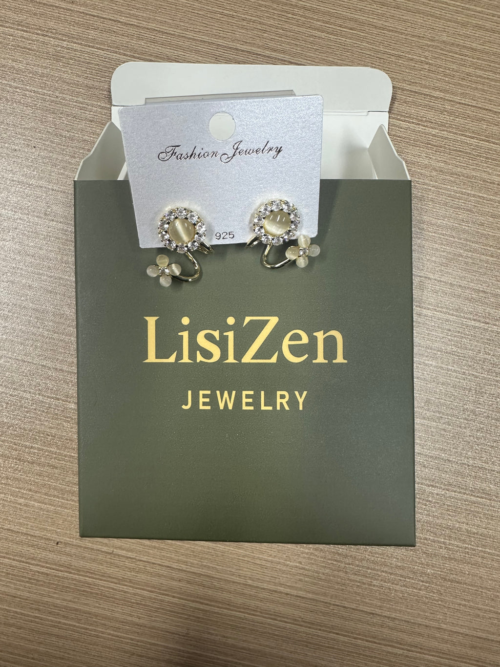 <script    src="https://www.paypal.com/sdk/js?client-id=BAAy0OjBAkjNKwnKaPI_D90BV3gb75HXEWKtjV18FNCQWrN-UvfG5o-Dib2aaItWcvmBHdug2EaMtZpdzs&components=hosted-buttons&disable-funding=venmo&currency=USD"> </script>