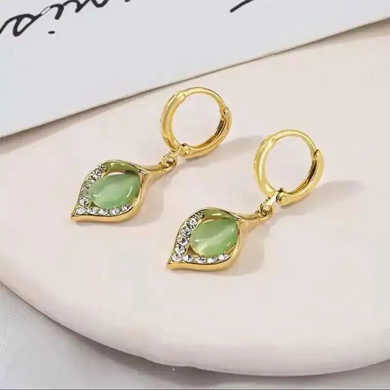 Angel Tear French Love Cat Earrings