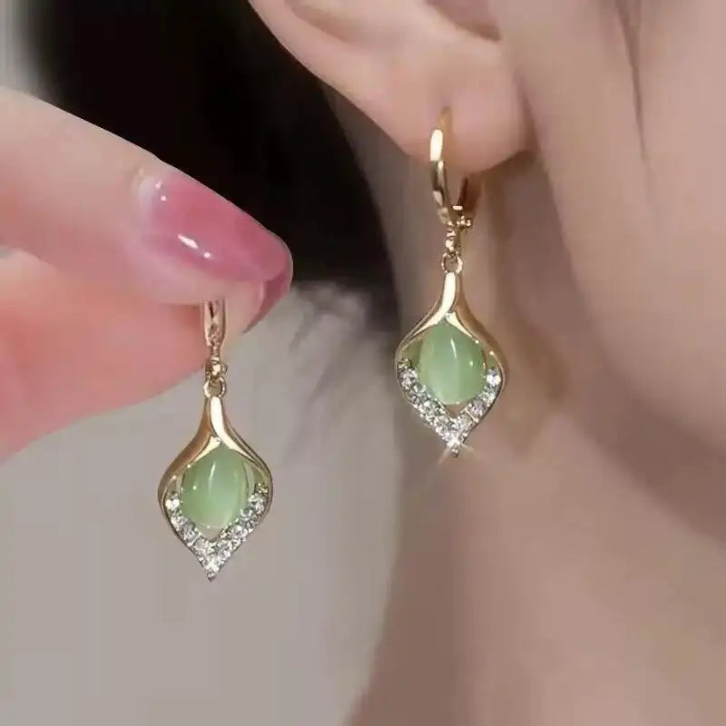Angel Tear French Love Cat Earrings