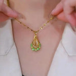 Best-Seller and A Luxurious Jewelry Set