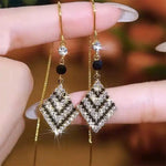 Black and White Crystal Rhombus Earrings