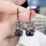 Black Crystal Flower Retro Floral Earrings