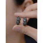 Black Crystal Retro Minimalist Earrings