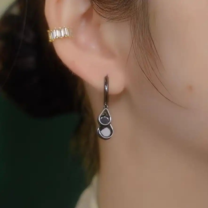 Black Teardrop Drop Earrings