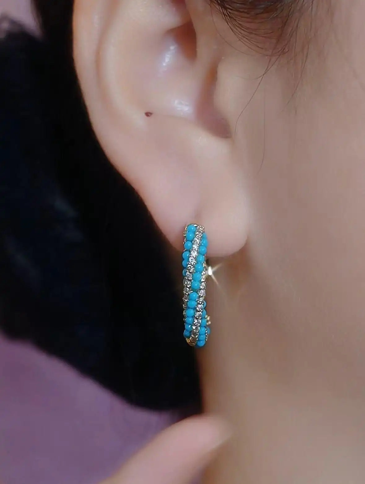 Blue Rhyme Crystal Round Clip-On Earrings