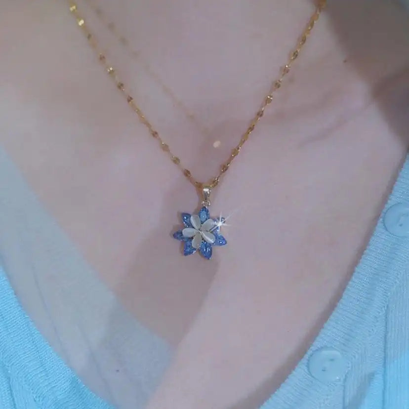 Blue Snowflake Spinning Pendant Necklace