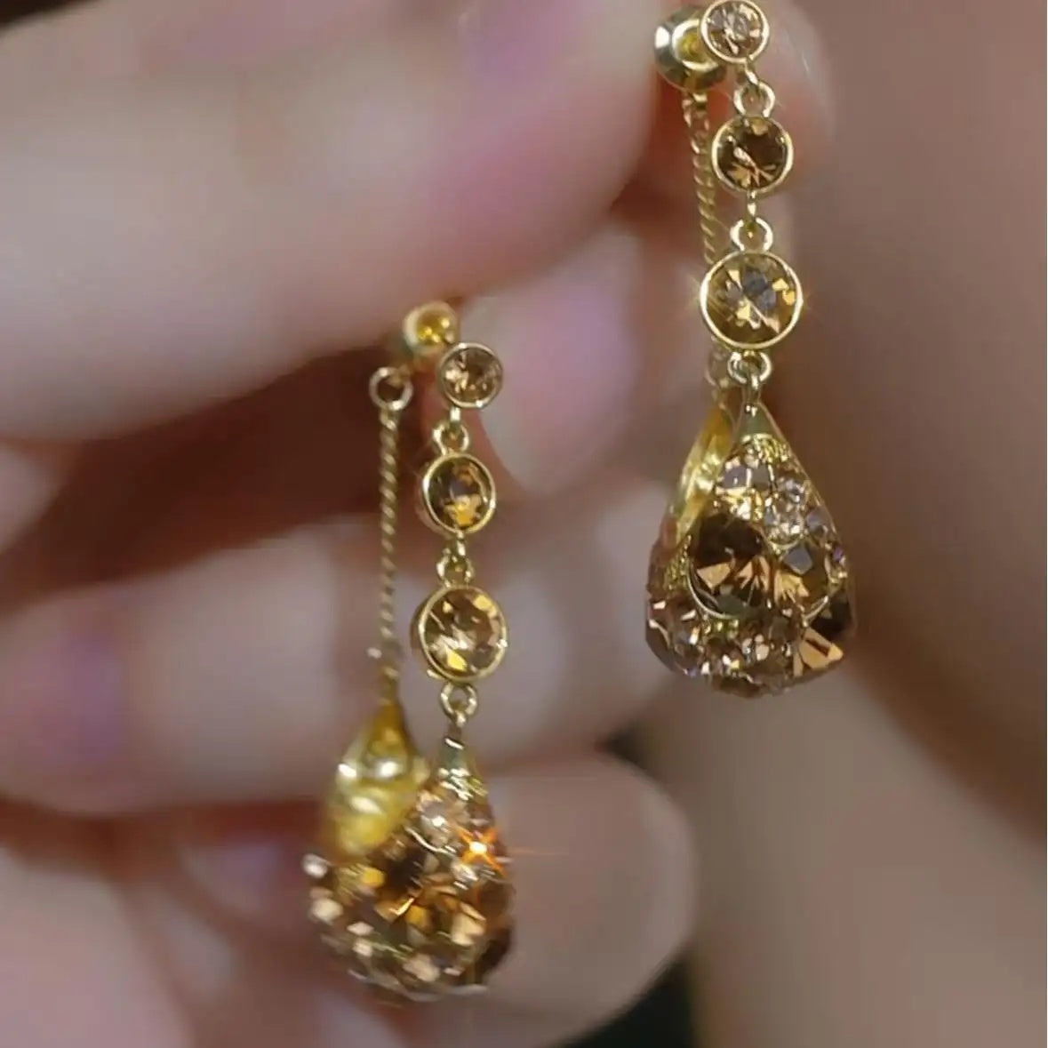 Brown Maillard Basket Earrings
