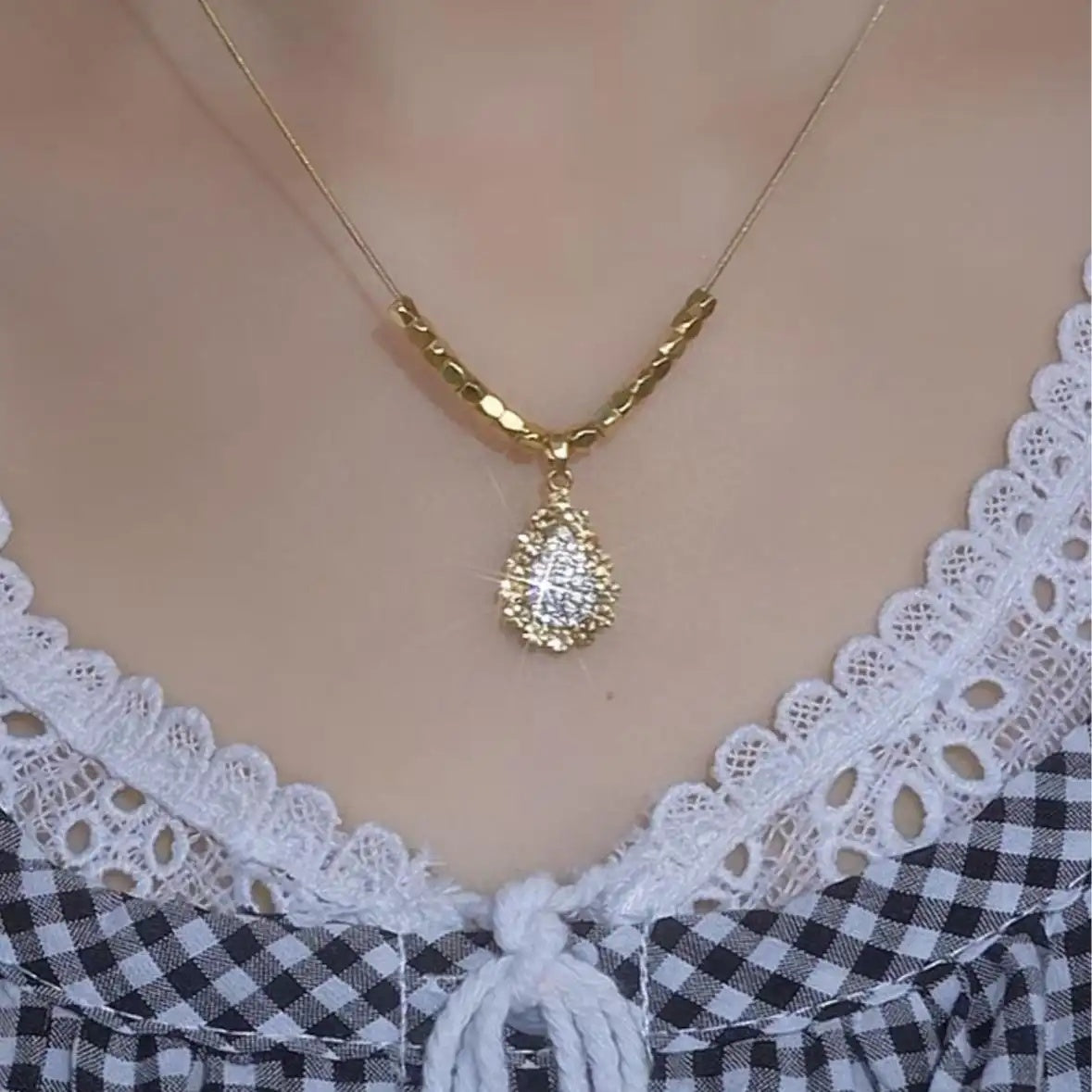 Brown Teardrop Necklace