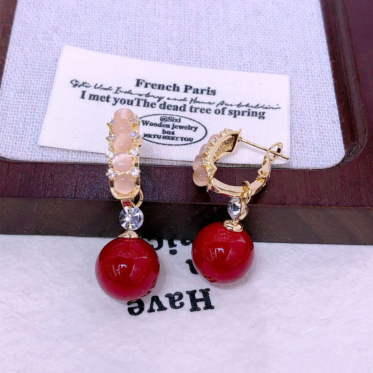 Cat Eye Pearl Earrings