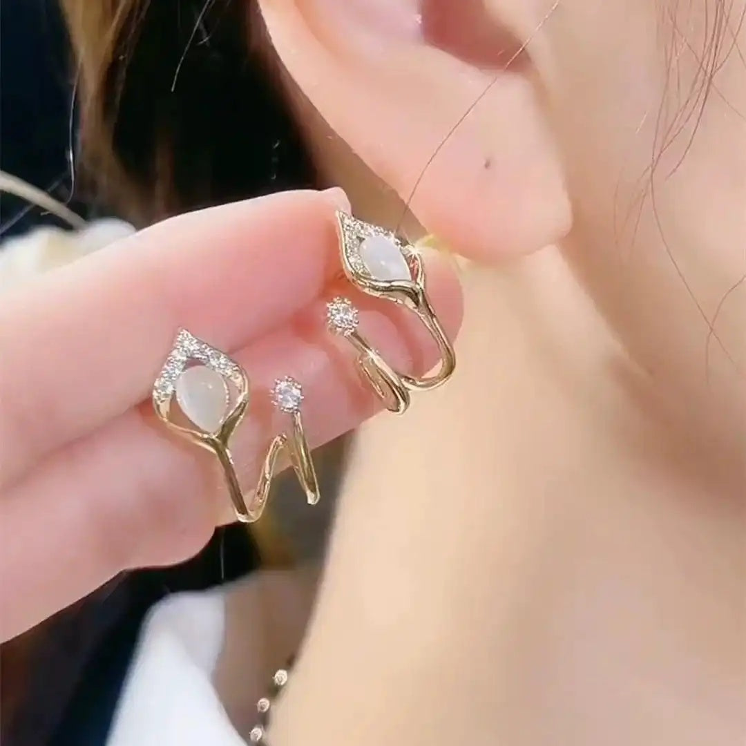Cat Eye Stud Earrings