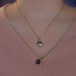 Cat Eye Tulip Necklace