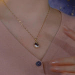 Cat Eye Tulip Necklace