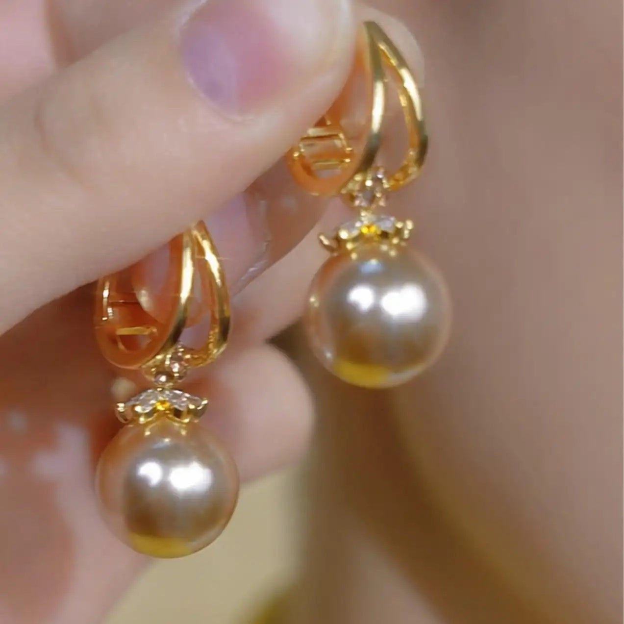 Champagne Pearl Drop Earrings