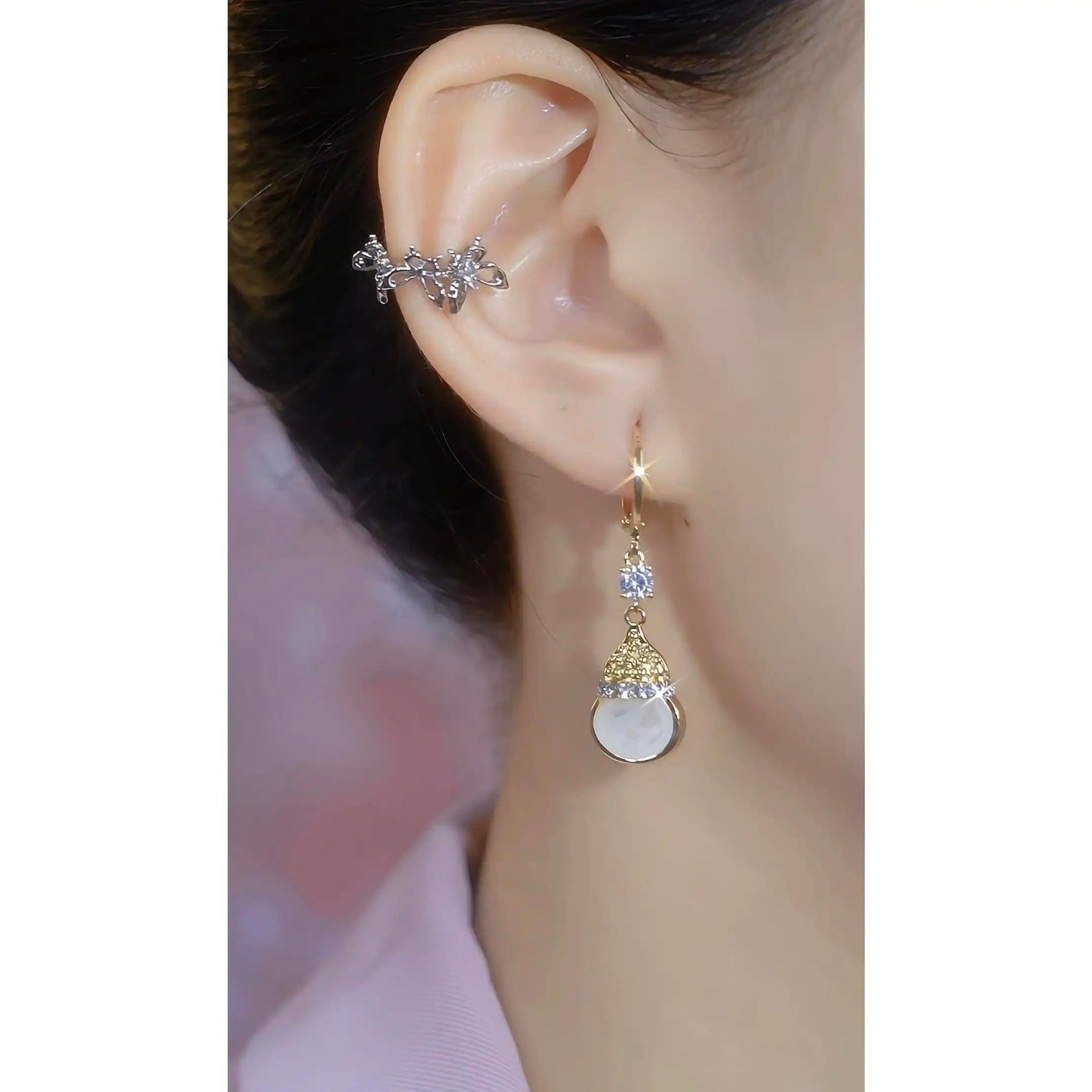 Chinese Allergy-Free Cat Eye Gourd Drop Earrings