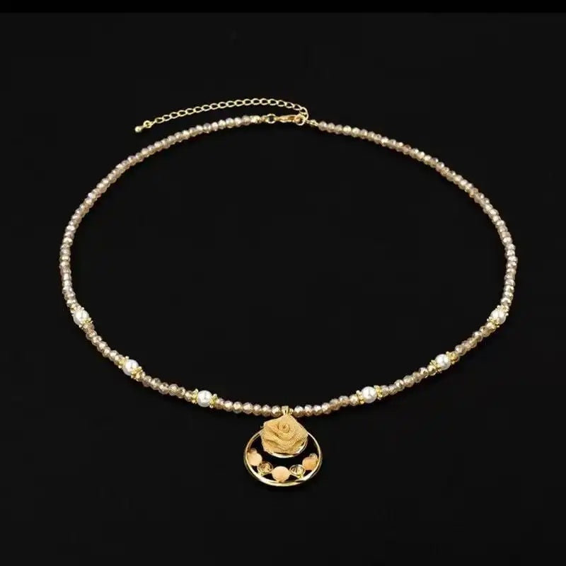 Chinese Brown Circle Pendant Necklace