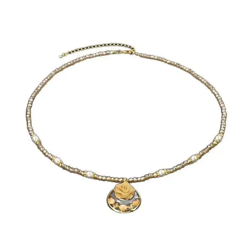 Chinese Brown Circle Pendant Necklace