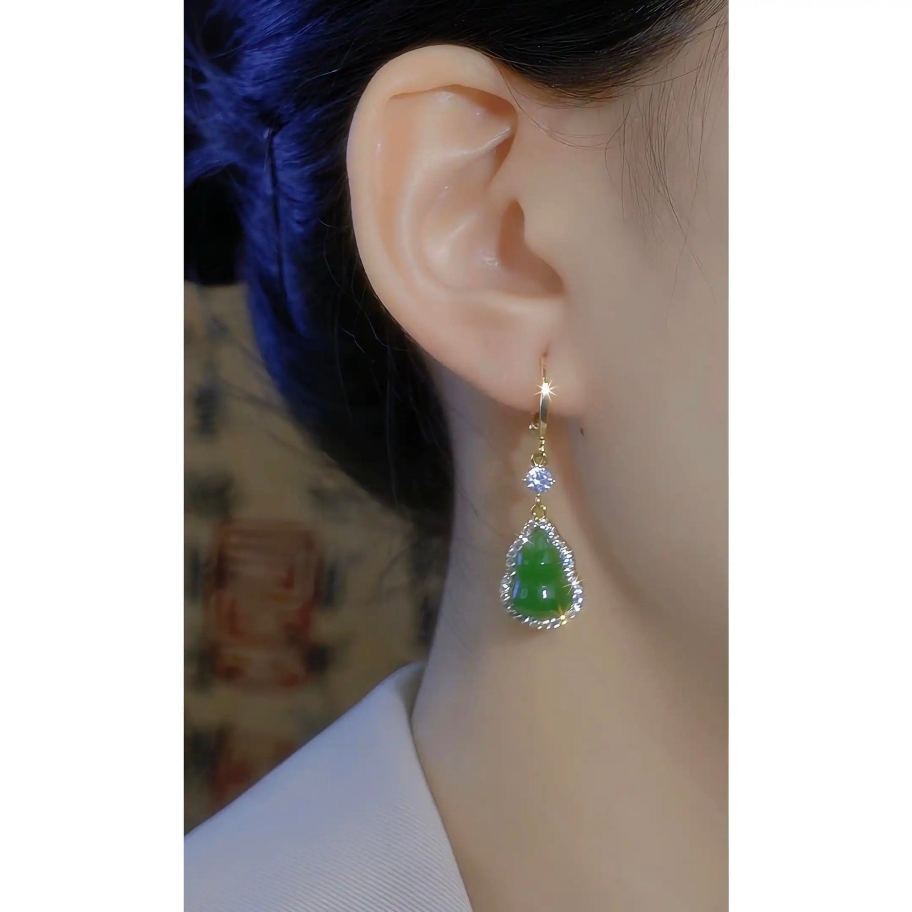 Chinese Emerald Green Gourd National Earrings