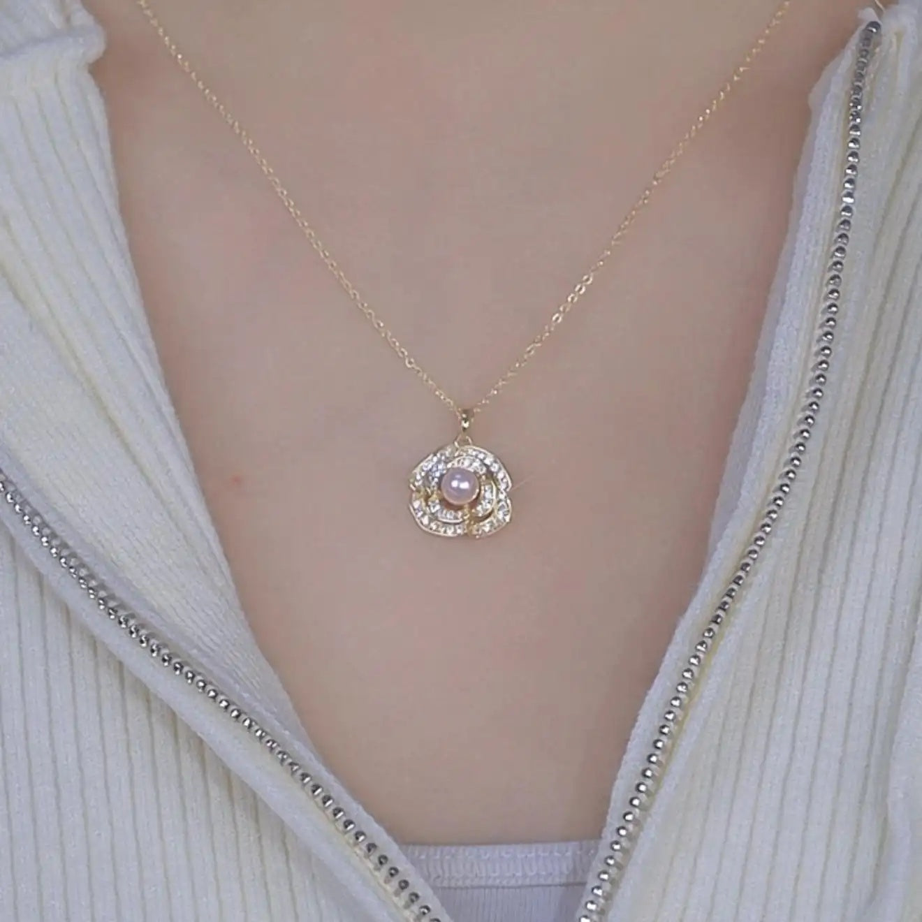 Clear Crystal Rose Pendant Necklace