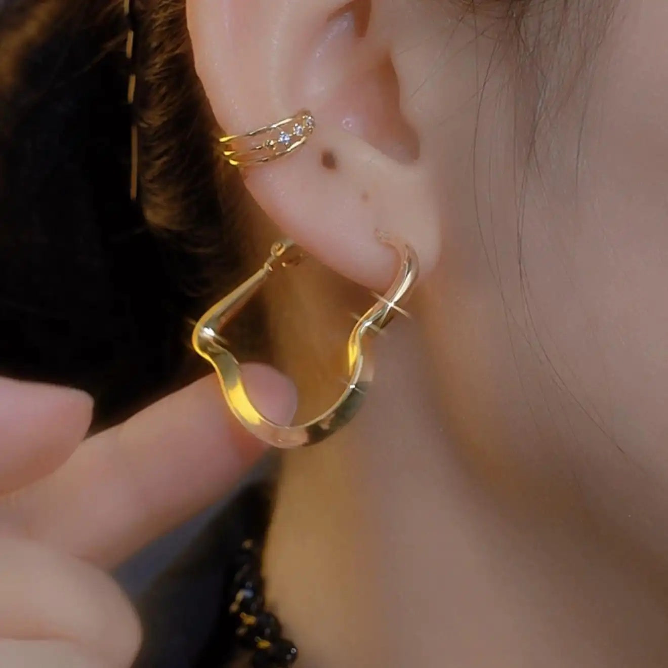 Cold Exaggerated Large Hoop Earrings