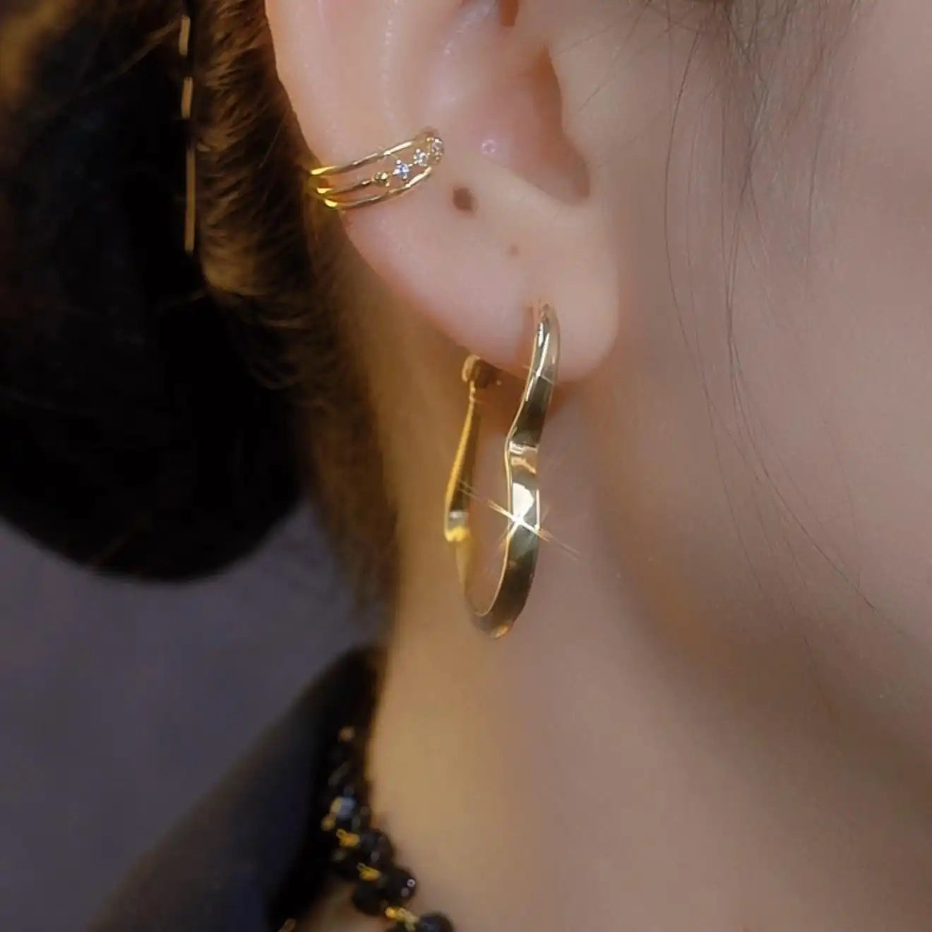 Cold Exaggerated Large Hoop Earrings