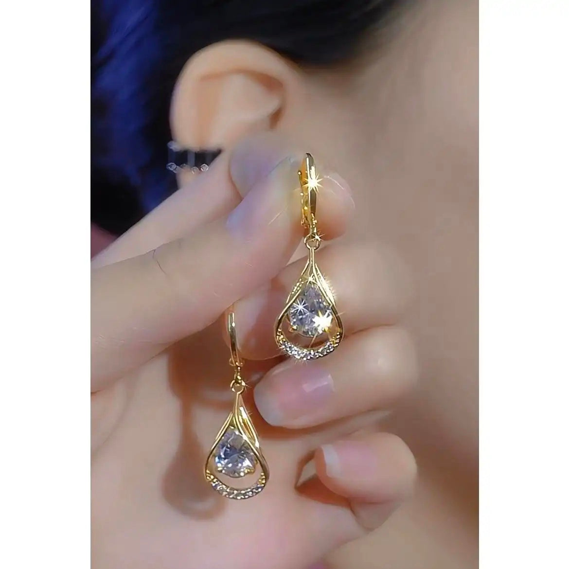 Creative Teardrop Retro Minimalist Hook Drop Earrings