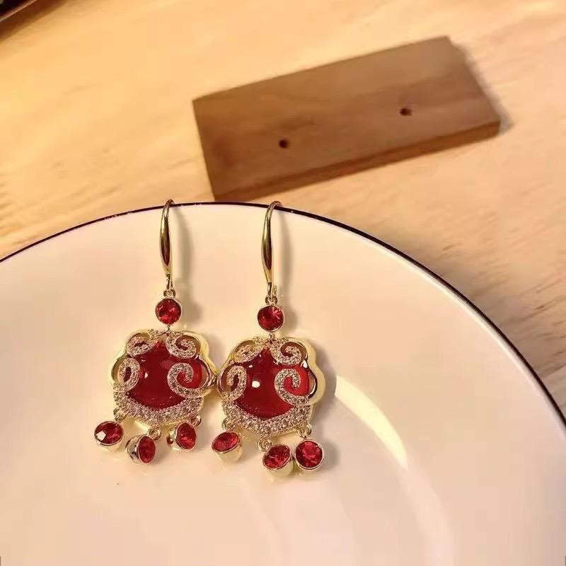 Crystal Cloud Pattern Peace Lock Earrings