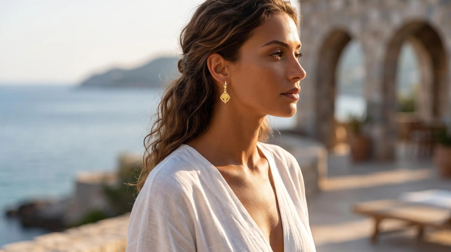 Crystal Diamond-Shaped Earrings