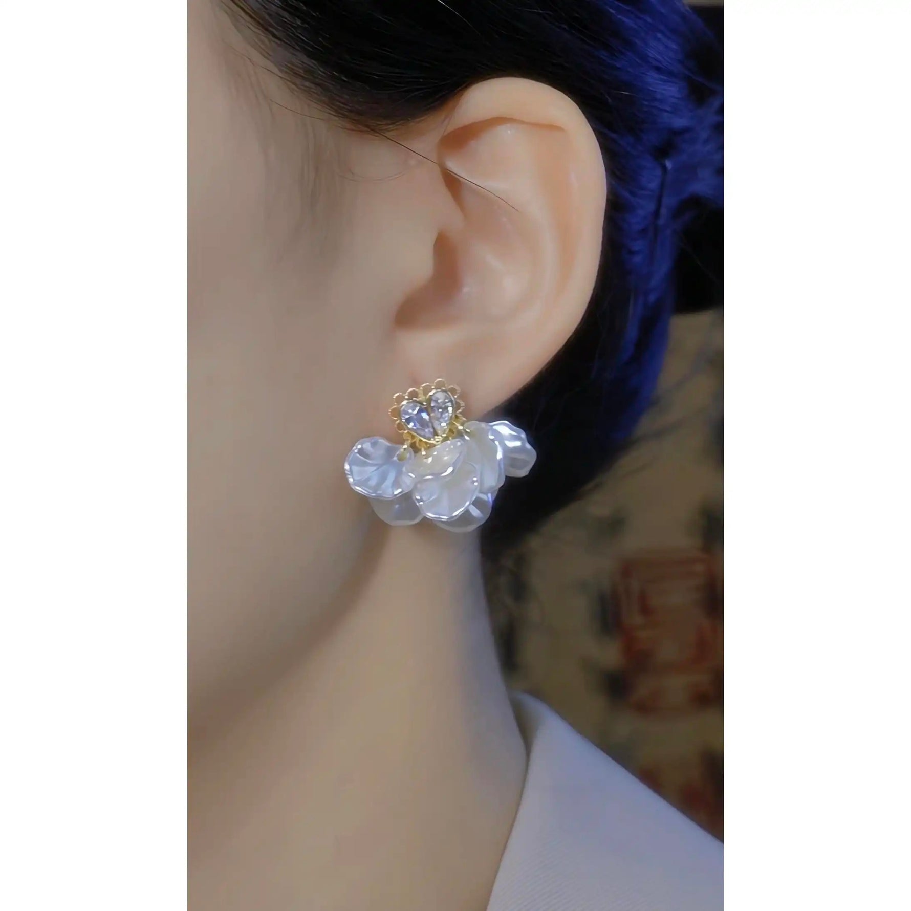 Crystal Flower Shell Petal Stud Earrings