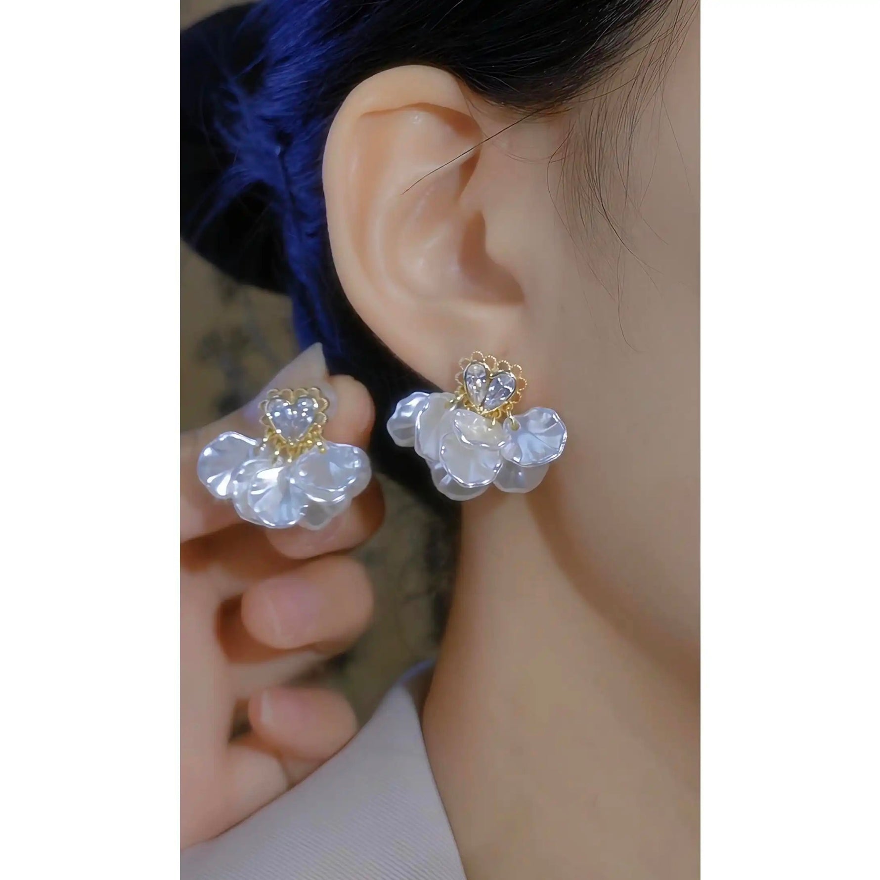 Crystal Flower Shell Petal Stud Earrings