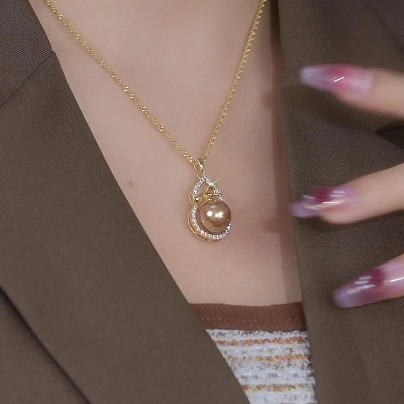 Crystal Gourd Tassel Pendant Necklace
