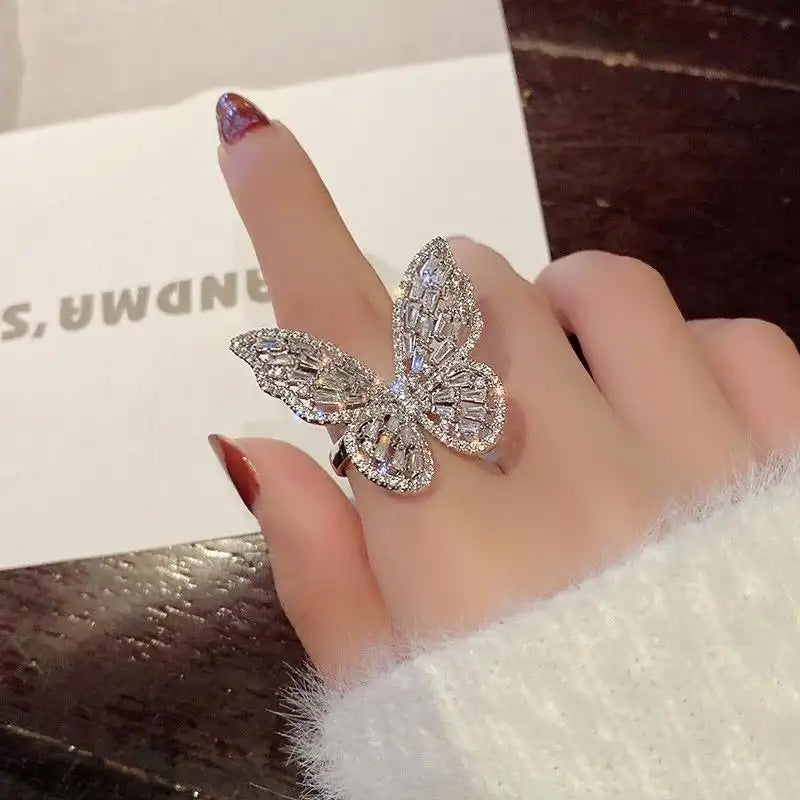 Crystal Hollow-Out Butterfly Ring