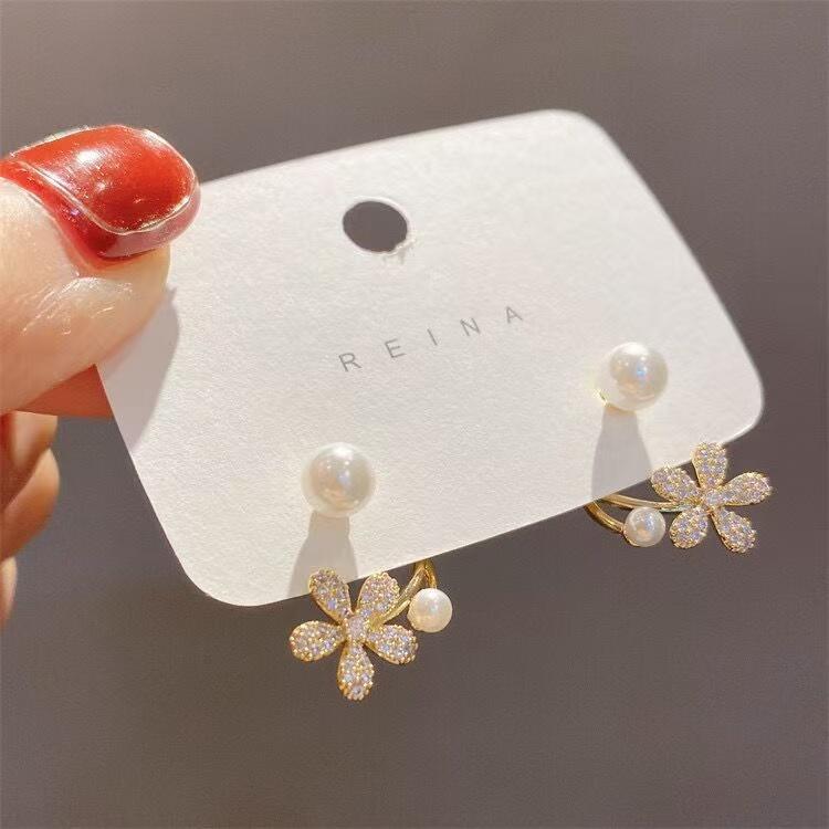 Crystal Pearl Flower Stud Earrings