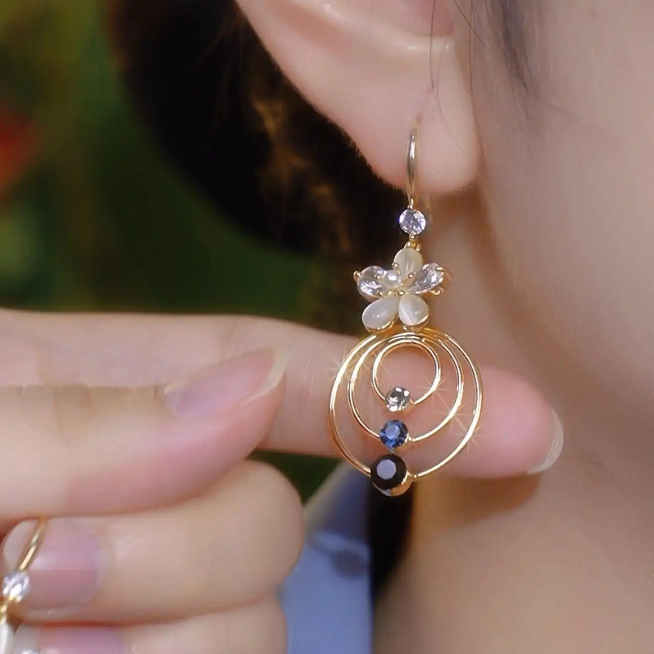 Daisy Hoop Earrings