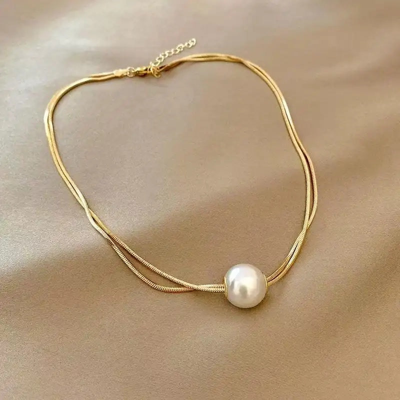 Double Layer Pearl Necklace