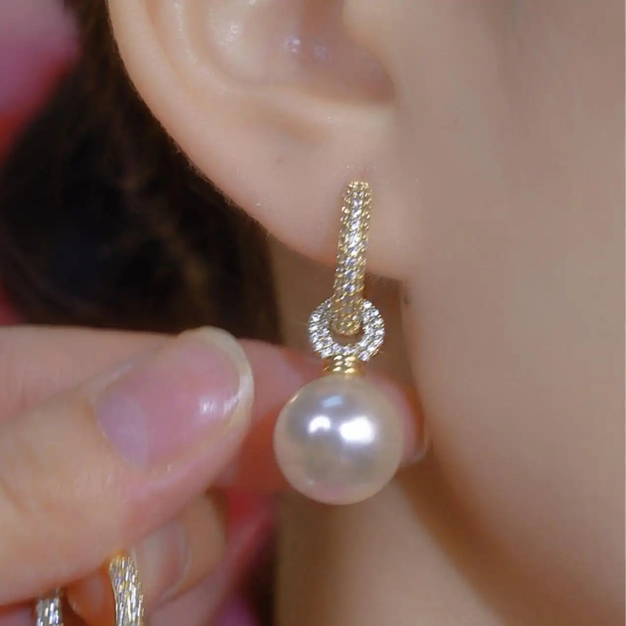 Dual-Wear Pearl Earrings