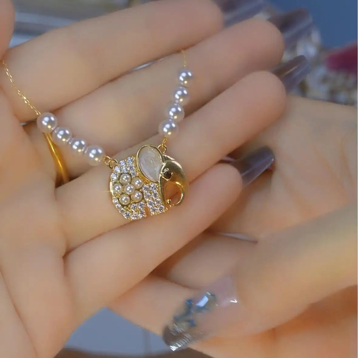 Elephant Pendant Necklace