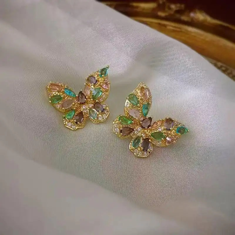 Europe and America Crystal Flower Earrings