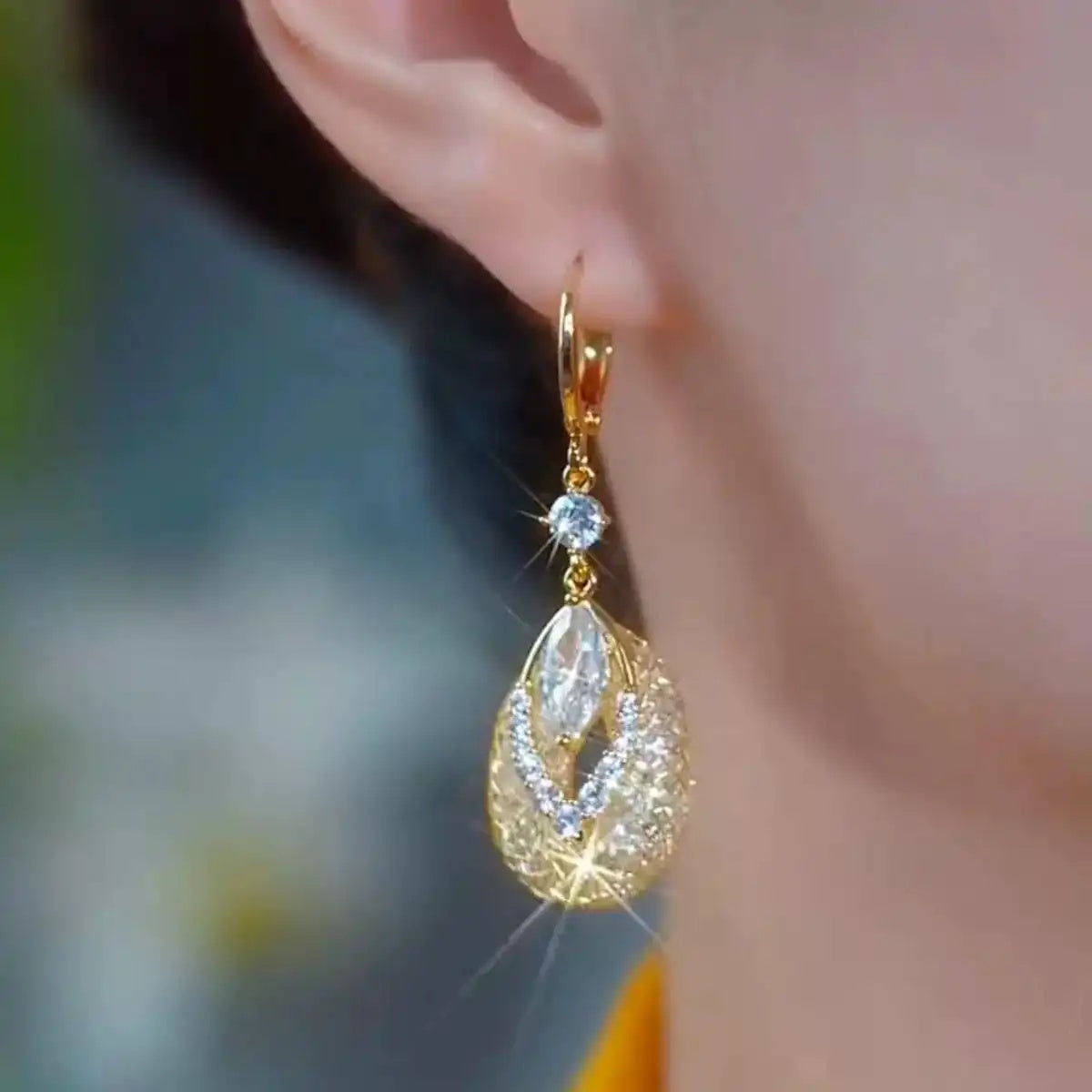 European Crystal Mesh Teardrop Drop Earrings
