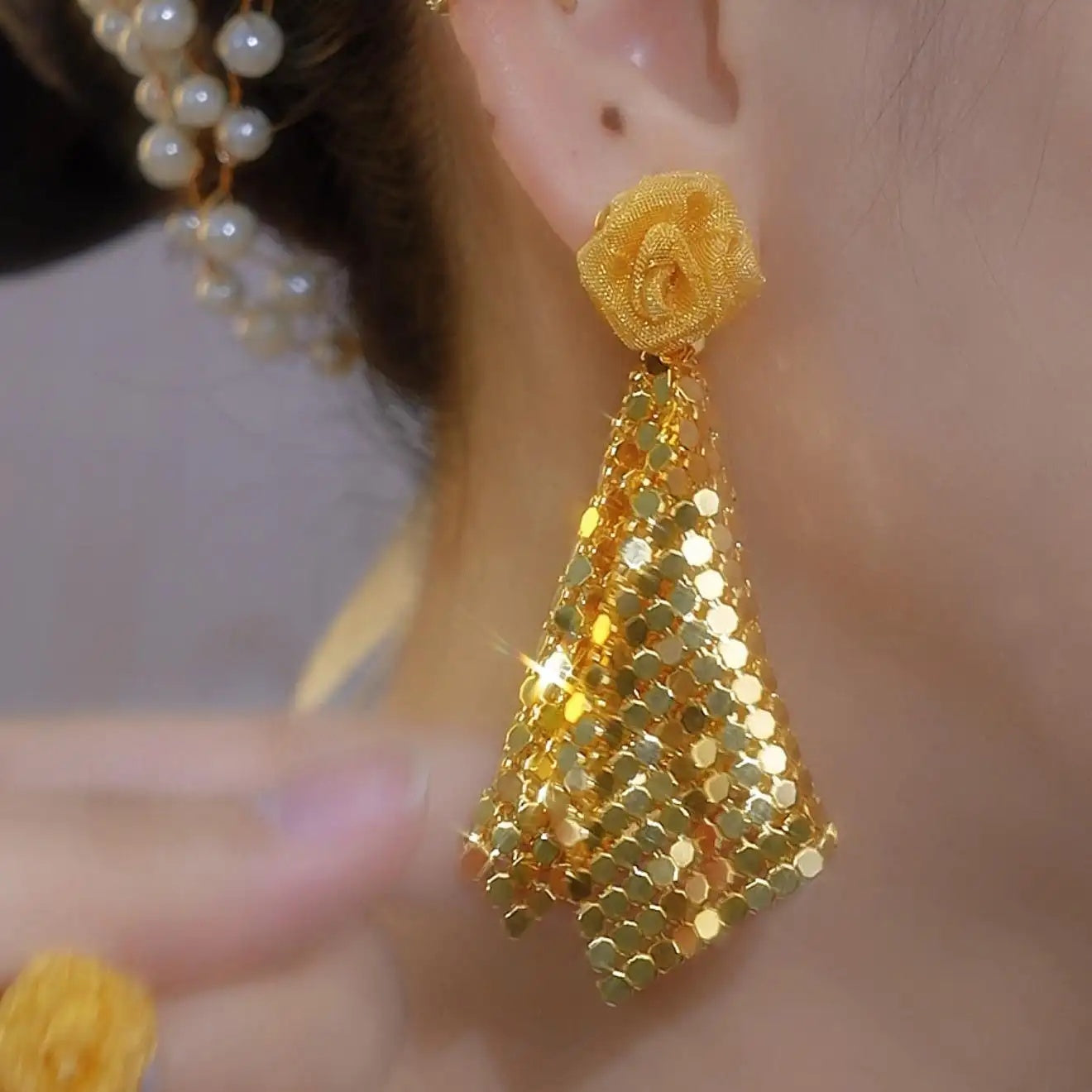 European Flower Rhombus Sequin Tassel Drop Earrings