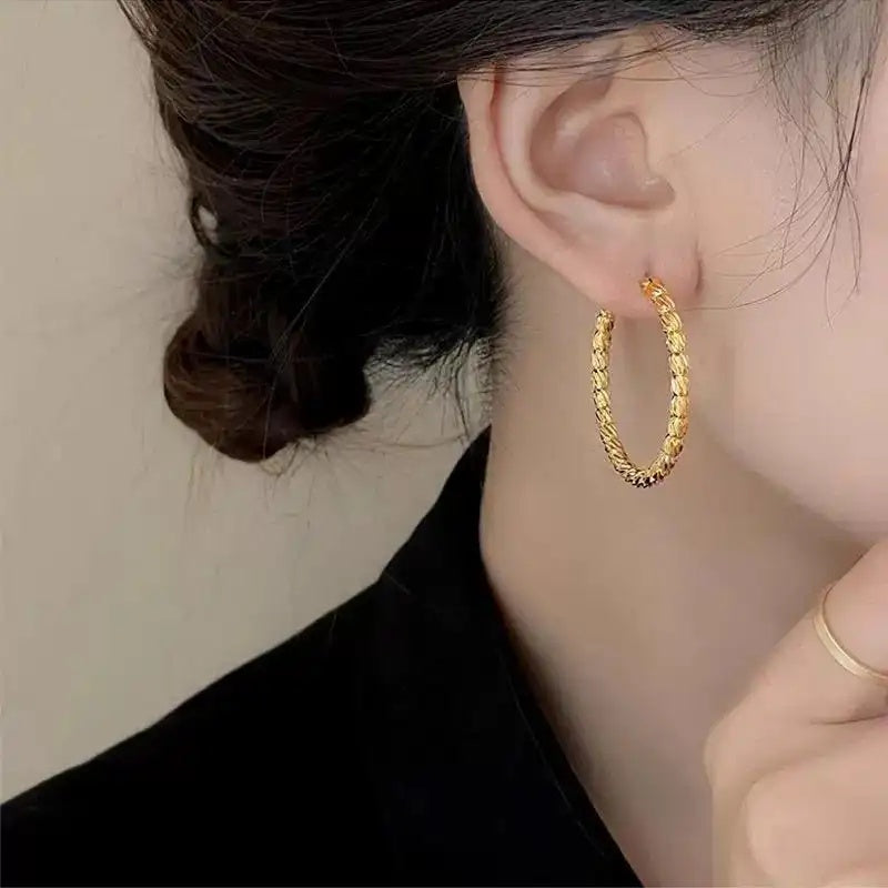 European Twist Large Circle Hoop Earrings