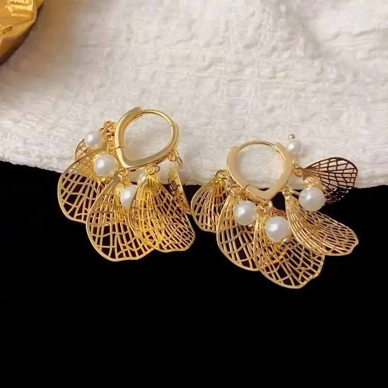 Exaggerated Pearl Petal Tassel Hoop Earrings