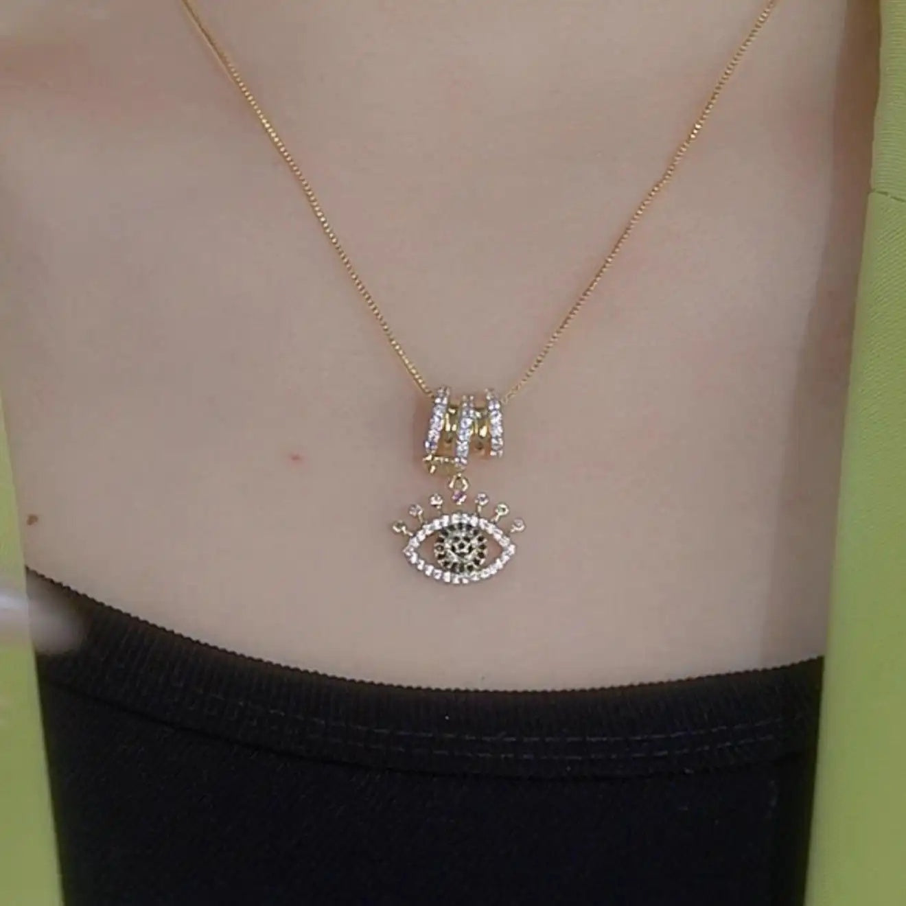 Eye-Shaped Crystal Pendant Necklace
