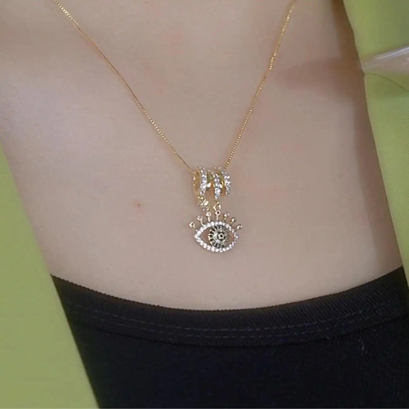 Eye-Shaped Crystal Pendant Necklace