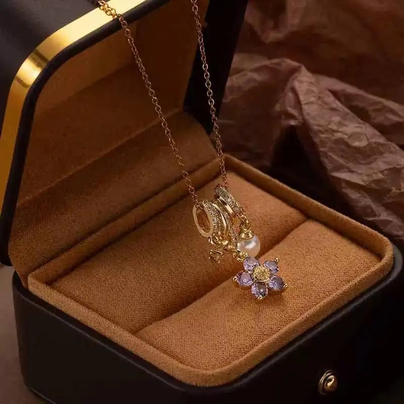 Five-Petal Flower Circle Pendant Necklace