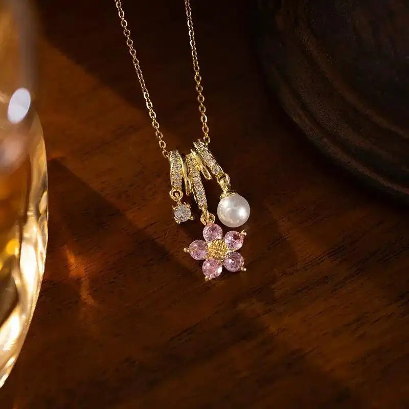 Five-Petal Flower Circle Pendant Necklace