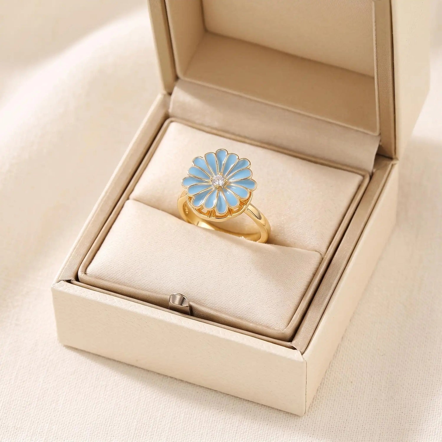 Flower Spinner Ring