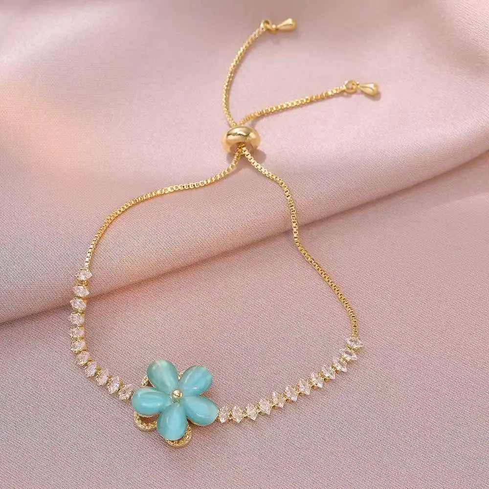 Flower Three- Rotating Jewelry Set