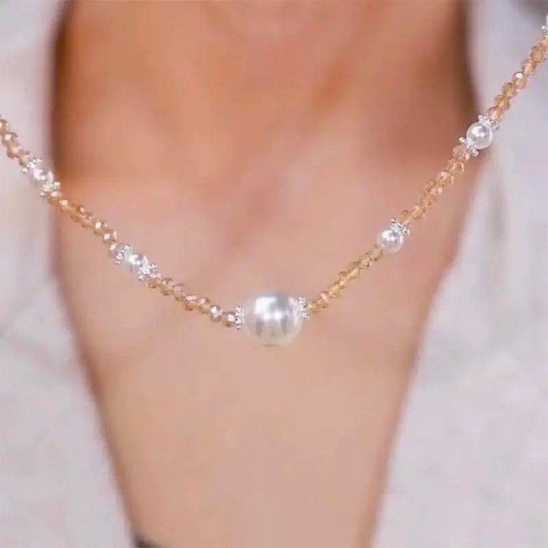 French Pearl Pendant Necklace