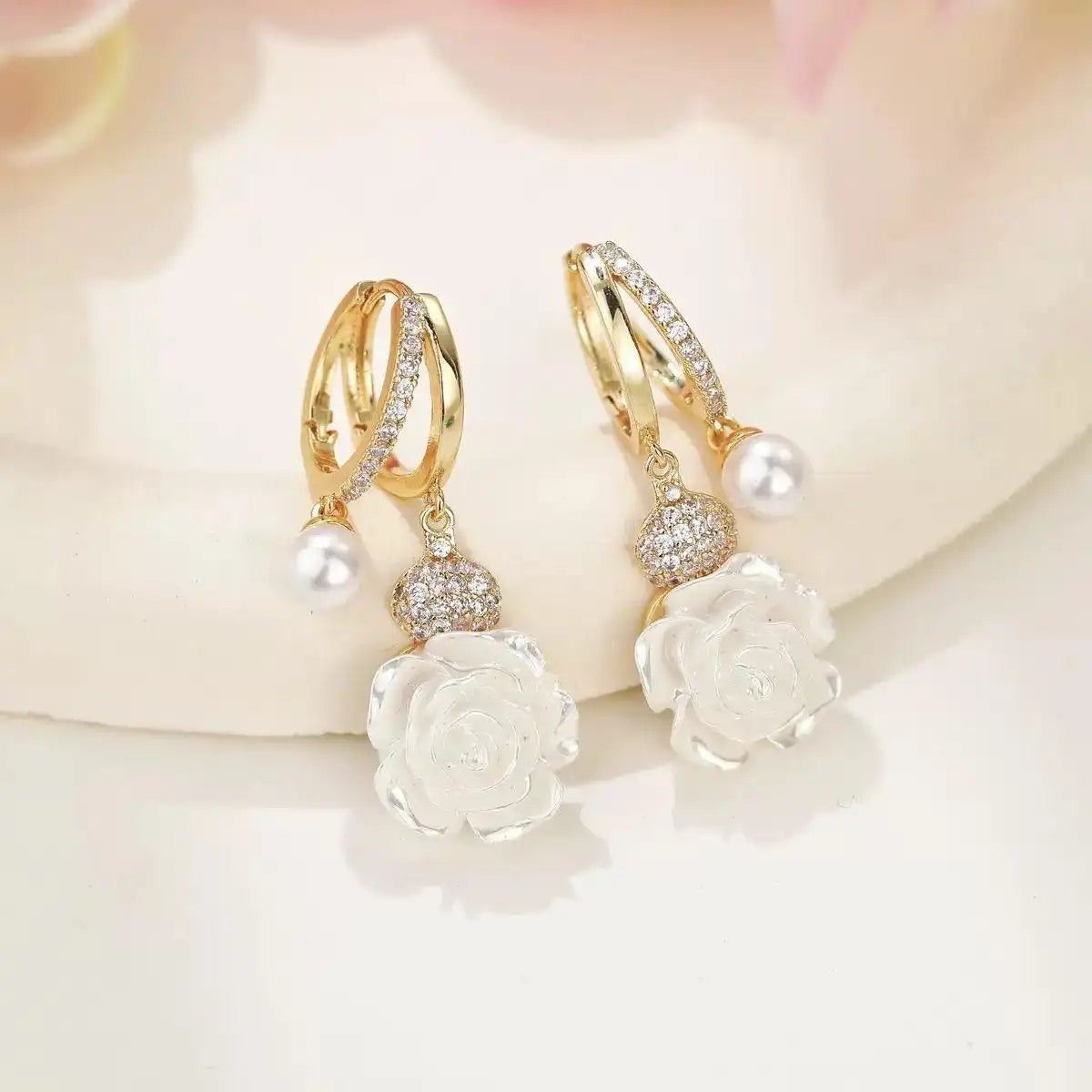 French Retro Floral Clip-On Youthful Earrings