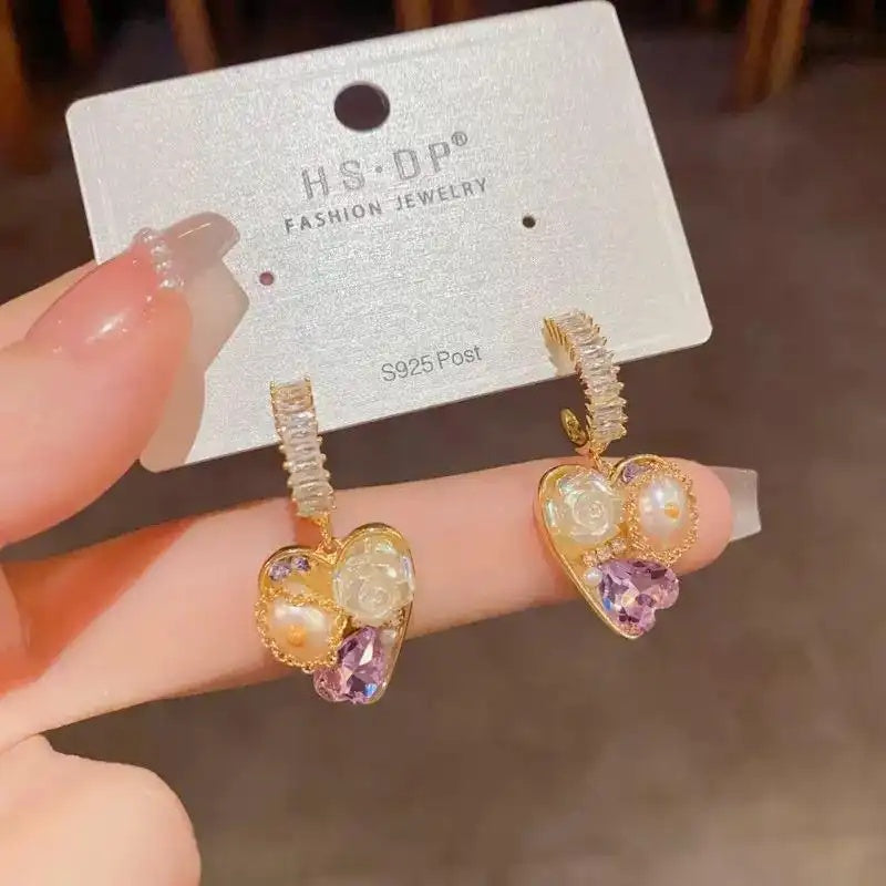 French Retro Freshwater Pearl Petal Earrings